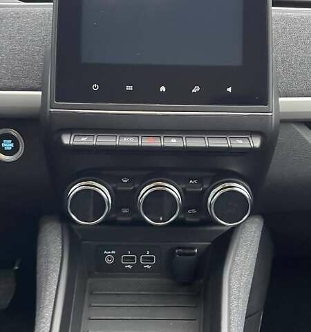 Рено Зое, объемом двигателя 0 л и пробегом 123 тыс. км за 11700 $, фото 13 на Automoto.ua