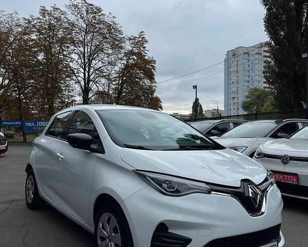 Рено Зое, об'ємом двигуна 0 л та пробігом 35 тис. км за 13199 $, фото 1 на Automoto.ua