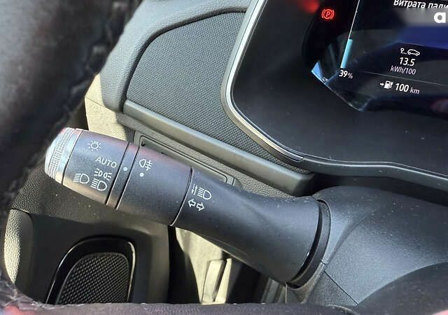 Рено Зое 2021 в Киеве на Automoto.ua Рено Зое, объемом двигателя 0 л и пробегом 58 тыс. км за 12500 $, фото 20 на Automoto.ua