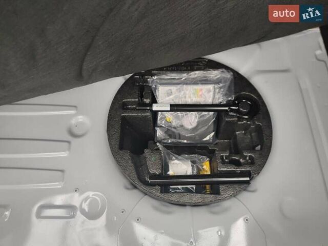 Рено Зое, об'ємом двигуна 0 л та пробігом 71 тис. км за 12600 $, фото 11 на Automoto.ua