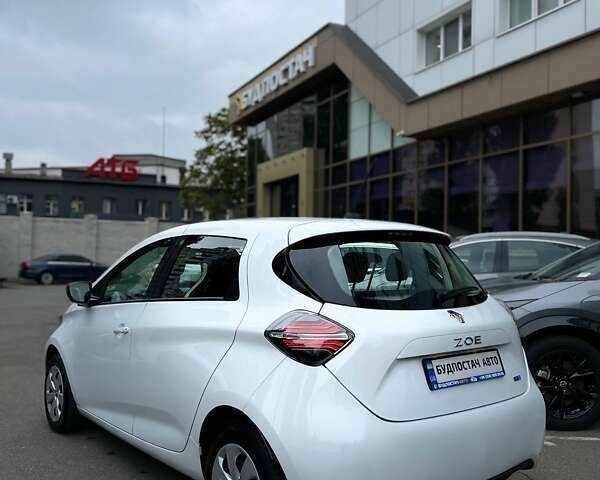 Рено Зое, об'ємом двигуна 0 л та пробігом 35 тис. км за 13199 $, фото 7 на Automoto.ua