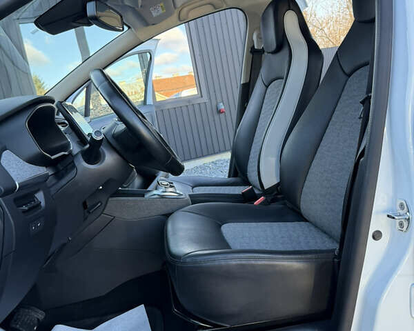 Рено Зое, объемом двигателя 0 л и пробегом 86 тыс. км за 13999 $, фото 27 на Automoto.ua