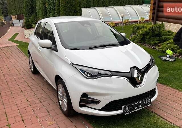 Рено Зое, объемом двигателя 0 л и пробегом 123 тыс. км за 11700 $, фото 5 на Automoto.ua