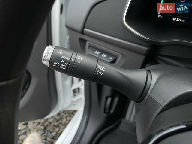 Рено Зое, объемом двигателя 0 л и пробегом 36 тыс. км за 11699 $, фото 22 на Automoto.ua