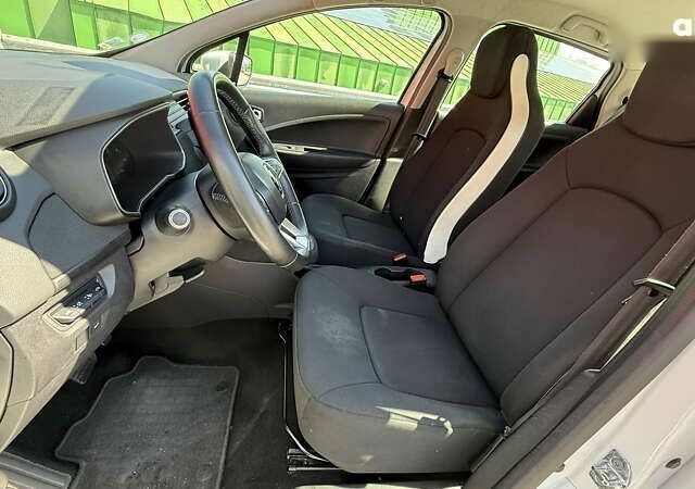 Рено Зое 2021 в Киеве на Automoto.ua Рено Зое, объемом двигателя 0 л и пробегом 58 тыс. км за 12500 $, фото 14 на Automoto.ua
