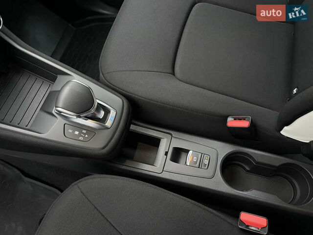 Рено Зое, объемом двигателя 0 л и пробегом 36 тыс. км за 11699 $, фото 19 на Automoto.ua