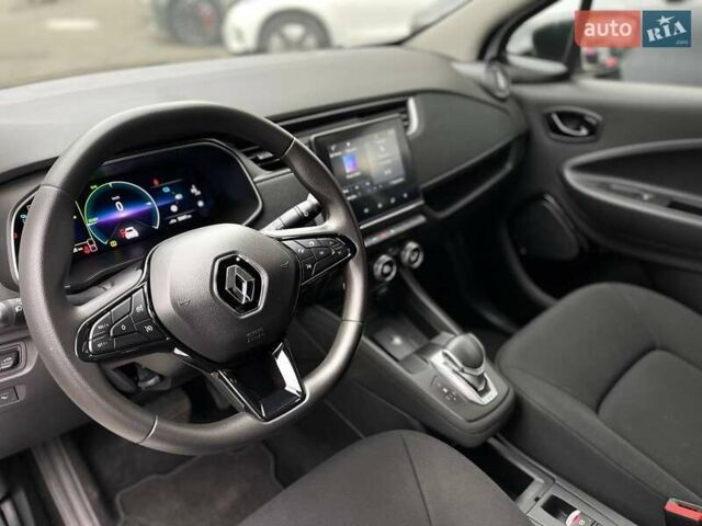 Рено Зое, объемом двигателя 0 л и пробегом 35 тыс. км за 13199 $, фото 15 на Automoto.ua