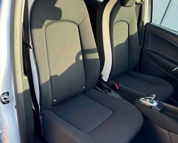 Рено Зое, объемом двигателя 0 л и пробегом 85 тыс. км за 12500 $, фото 44 на Automoto.ua