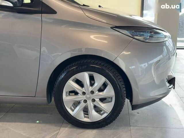 Рено Зое, объемом двигателя 12.58 л и пробегом 61 тыс. км за 8900 $, фото 9 на Automoto.ua