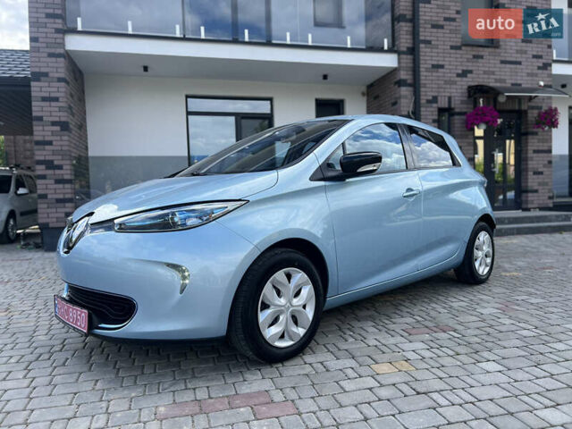 Серый Рено Зое, объемом двигателя 0 л и пробегом 150 тыс. км за 6100 $, фото 5 на Automoto.ua