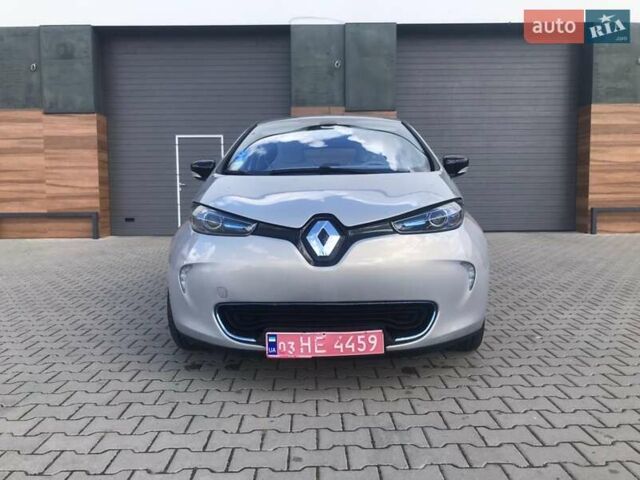 Сірий Рено Зое, об'ємом двигуна 0 л та пробігом 72 тис. км за 6500 $, фото 10 на Automoto.ua