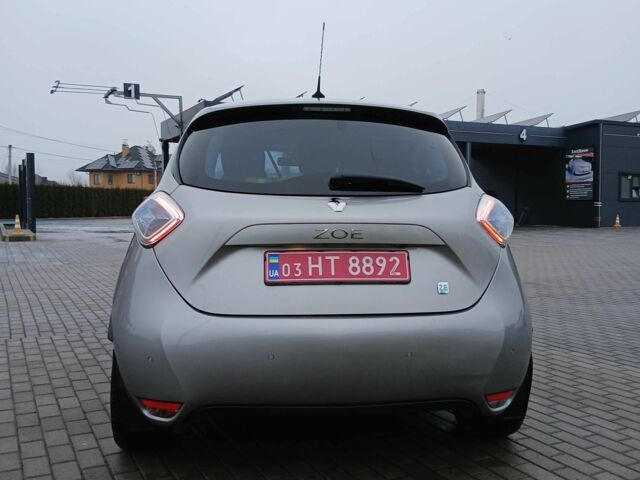 Сірий Рено Зое, об'ємом двигуна 0 л та пробігом 88 тис. км за 5950 $, фото 3 на Automoto.ua