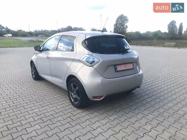 Сірий Рено Зое, об'ємом двигуна 0 л та пробігом 72 тис. км за 6500 $, фото 6 на Automoto.ua