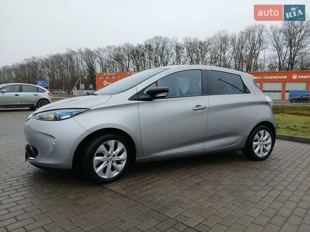 Сірий Рено Зое, об'ємом двигуна 0 л та пробігом 88 тис. км за 5950 $, фото 3 на Automoto.ua