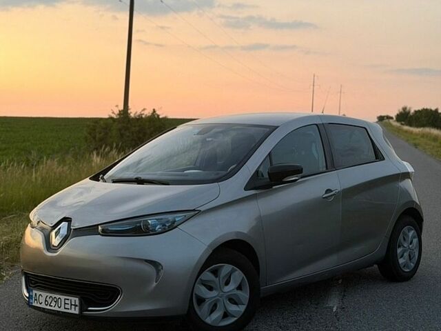 Сірий Рено Зое, об'ємом двигуна 0 л та пробігом 75 тис. км за 5100 $, фото 3 на Automoto.ua