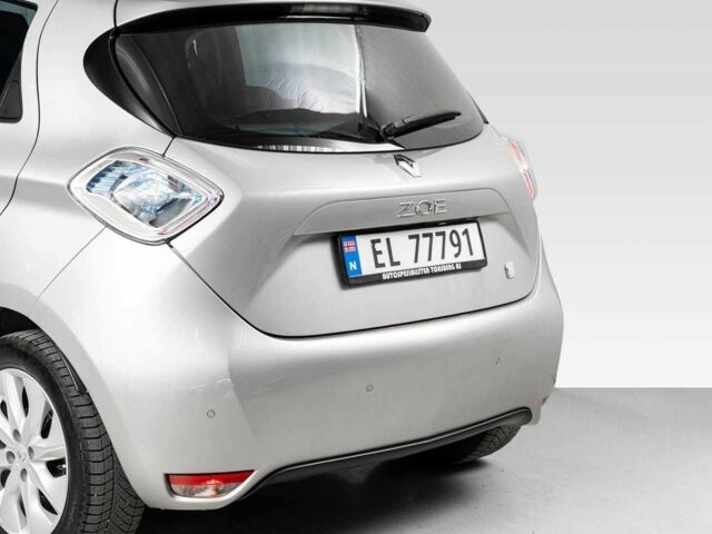 Сірий Рено Зое, об'ємом двигуна 0 л та пробігом 77 тис. км за 4900 $, фото 5 на Automoto.ua