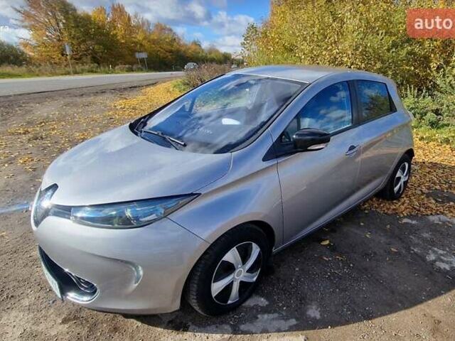 Рено Зое 2015 в Дрогобыче на Automoto.ua Серый Рено Зое, объемом двигателя 0 л и пробегом 125 тыс. км за 6400 $, фото 20 на Automoto.ua