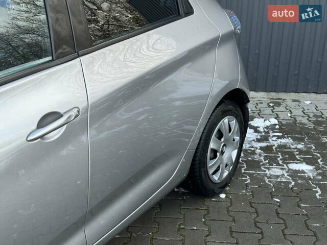 Сірий Рено Зое, об'ємом двигуна 0 л та пробігом 104 тис. км за 6199 $, фото 6 на Automoto.ua