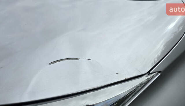 Рено Зое 2015 у Києві на Automoto.ua Сірий Рено Зое, об'ємом двигуна 0 л та пробігом 42 тис. км за 6200 $, фото 12 на Automoto.ua