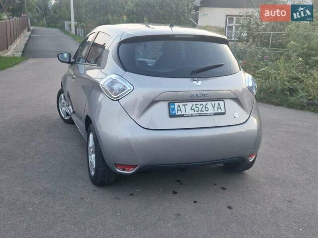 Сірий Рено Зое, об'ємом двигуна 0 л та пробігом 39 тис. км за 7000 $, фото 21 на Automoto.ua