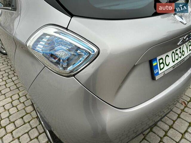Рено Зое 2015 в Львове на Automoto.ua Серый Рено Зое, объемом двигателя 0 л и пробегом 132 тыс. км за 6700 $, фото 15 на Automoto.ua