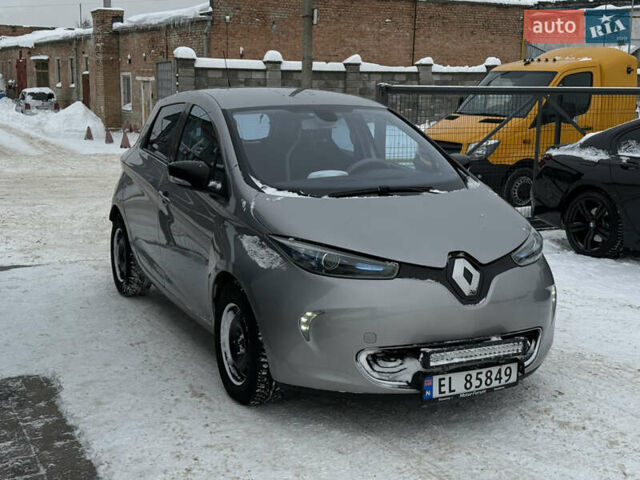 Сірий Рено Зое, об'ємом двигуна 0 л та пробігом 119 тис. км за 5288 $, фото 2 на Automoto.ua