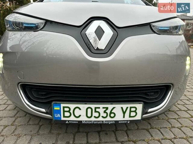 Рено Зое 2015 в Львове на Automoto.ua Серый Рено Зое, объемом двигателя 0 л и пробегом 132 тыс. км за 6700 $, фото 21 на Automoto.ua