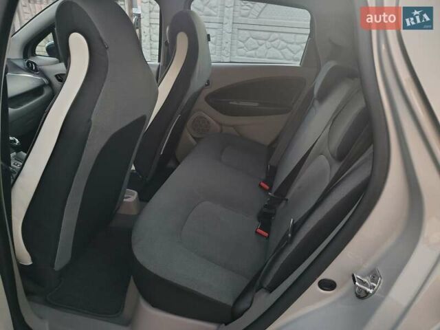 Сірий Рено Зое, об'ємом двигуна 0 л та пробігом 56 тис. км за 6700 $, фото 8 на Automoto.ua