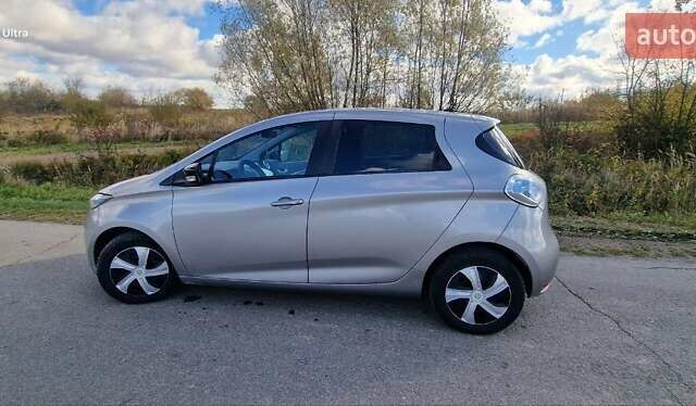 Рено Зое 2015 в Дрогобыче на Automoto.ua Серый Рено Зое, объемом двигателя 0 л и пробегом 125 тыс. км за 6400 $, фото 10 на Automoto.ua