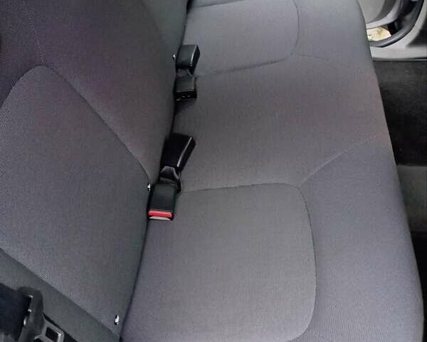 Сірий Рено Зое, об'ємом двигуна 0 л та пробігом 159 тис. км за 5799 $, фото 22 на Automoto.ua