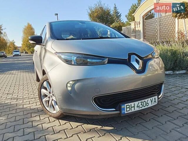 Сірий Рено Зое, об'ємом двигуна 0 л та пробігом 170 тис. км за 7000 $, фото 12 на Automoto.ua