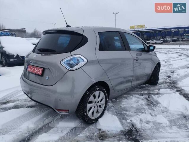 Серый Рено Зое, объемом двигателя 0 л и пробегом 153 тыс. км за 6500 $, фото 9 на Automoto.ua