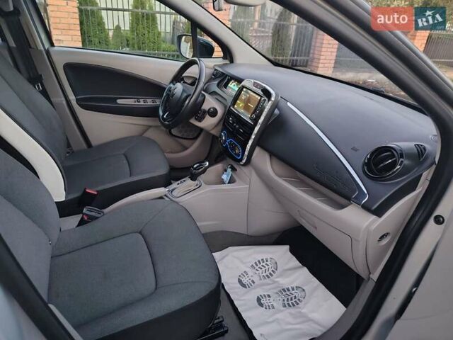 Сірий Рено Зое, об'ємом двигуна 0 л та пробігом 56 тис. км за 6700 $, фото 9 на Automoto.ua