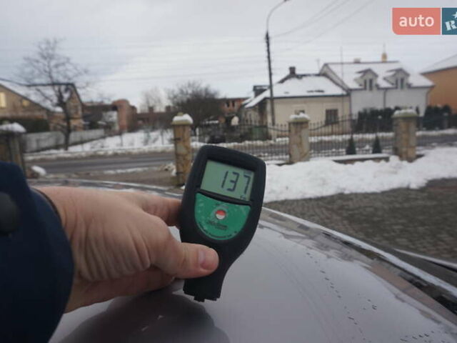 Серый Рено Зое, объемом двигателя 0 л и пробегом 98 тыс. км за 7200 $, фото 72 на Automoto.ua