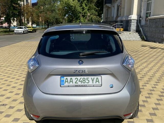 Сірий Рено Зое, об'ємом двигуна 0 л та пробігом 168 тис. км за 6800 $, фото 7 на Automoto.ua
