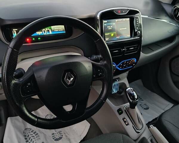Сірий Рено Зое, об'ємом двигуна 0 л та пробігом 56 тис. км за 6700 $, фото 6 на Automoto.ua