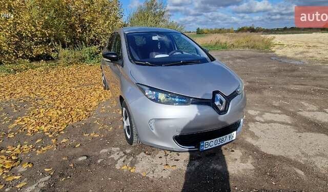 Рено Зое 2015 в Дрогобыче на Automoto.ua Серый Рено Зое, объемом двигателя 0 л и пробегом 125 тыс. км за 6400 $, фото 21 на Automoto.ua