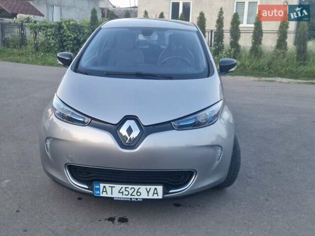 Сірий Рено Зое, об'ємом двигуна 0 л та пробігом 39 тис. км за 7000 $, фото 24 на Automoto.ua