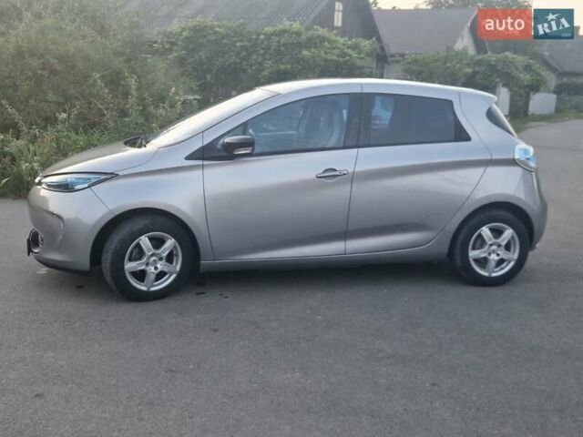 Сірий Рено Зое, об'ємом двигуна 0 л та пробігом 39 тис. км за 7000 $, фото 23 на Automoto.ua