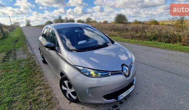 Рено Зое 2015 в Дрогобыче на Automoto.ua Серый Рено Зое, объемом двигателя 0 л и пробегом 125 тыс. км за 6400 $, фото 8 на Automoto.ua