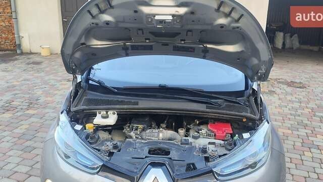Сірий Рено Зое, об'ємом двигуна 0 л та пробігом 58 тис. км за 7700 $, фото 10 на Automoto.ua