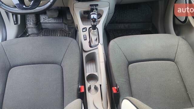 Сірий Рено Зое, об'ємом двигуна 0 л та пробігом 58 тис. км за 7700 $, фото 23 на Automoto.ua