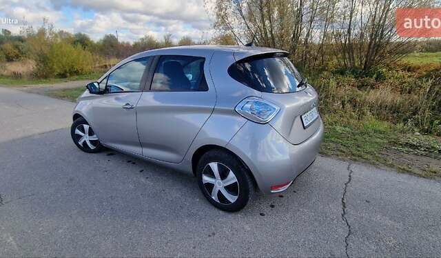 Рено Зое 2015 в Дрогобыче на Automoto.ua Серый Рено Зое, объемом двигателя 0 л и пробегом 125 тыс. км за 6400 $, фото 13 на Automoto.ua