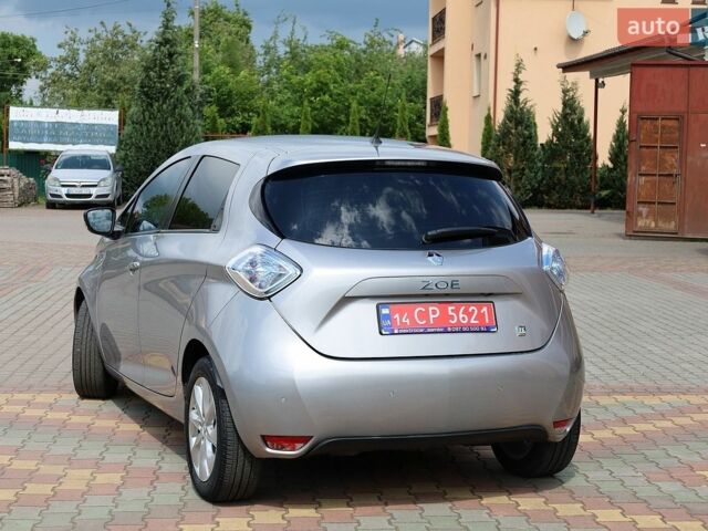 Сірий Рено Зое, об'ємом двигуна 0 л та пробігом 53 тис. км за 7950 $, фото 7 на Automoto.ua