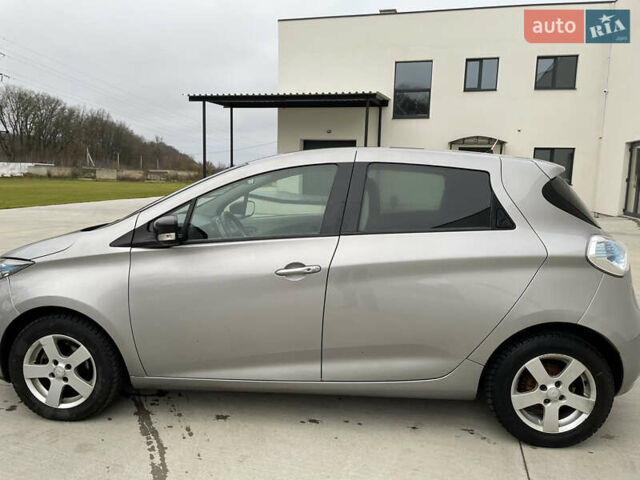 Сірий Рено Зое, об'ємом двигуна 0 л та пробігом 91 тис. км за 6999 $, фото 6 на Automoto.ua