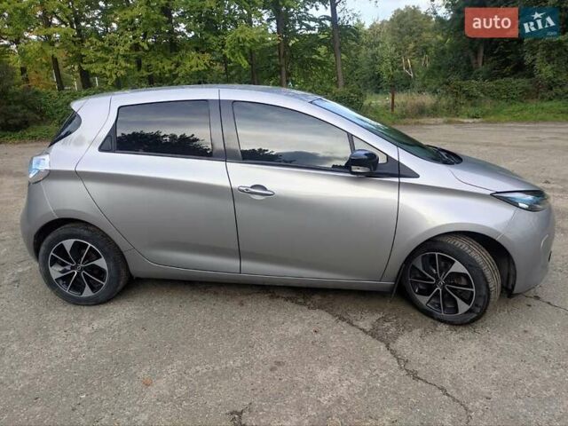 Сірий Рено Зое, об'ємом двигуна 0 л та пробігом 72 тис. км за 8000 $, фото 8 на Automoto.ua