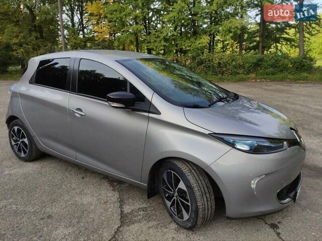 Сірий Рено Зое, об'ємом двигуна 0 л та пробігом 72 тис. км за 8000 $, фото 5 на Automoto.ua