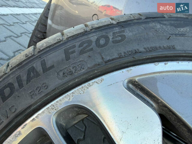 Серый Рено Зое, объемом двигателя 0 л и пробегом 118 тыс. км за 8950 $, фото 26 на Automoto.ua