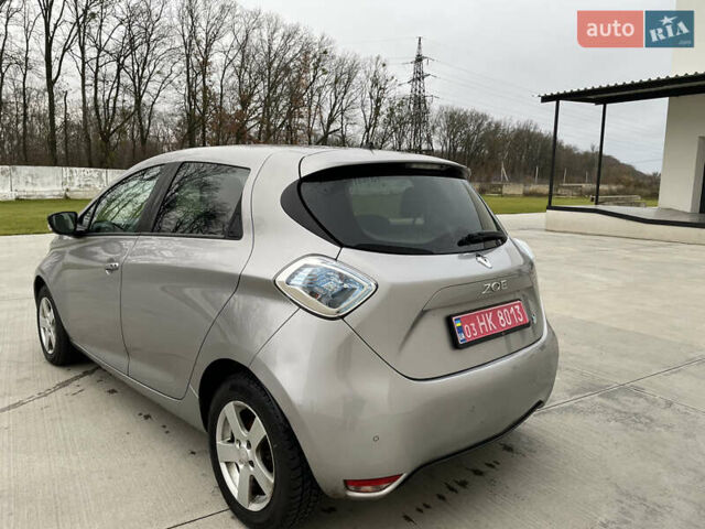 Сірий Рено Зое, об'ємом двигуна 0 л та пробігом 91 тис. км за 6999 $, фото 8 на Automoto.ua