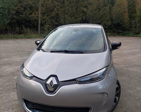 Сірий Рено Зое, об'ємом двигуна 0 л та пробігом 72 тис. км за 8000 $, фото 2 на Automoto.ua